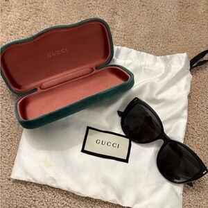 Gucci, sunglasses with green case